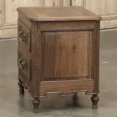 19th Century Liègeois Louis XVI Petite Oak Commode
