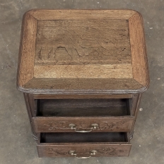 19th Century Liègeois Louis XVI Petite Oak Commode