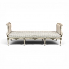 19th Century Swedish Gustavian Painted Canape ~ Daybed ~ Settee