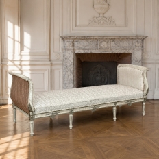 19th Century Swedish Gustavian Painted Canape ~ Daybed ~ Settee