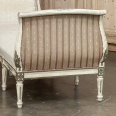 19th Century Swedish Gustavian Painted Canape ~ Daybed ~ Settee