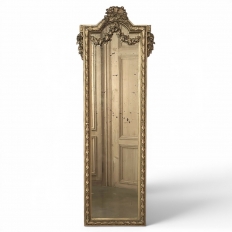 19th Century Italian Hand Carved Giltwood Louis XVI Mirror