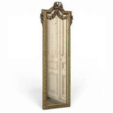 19th Century Italian Hand Carved Giltwood Louis XVI Mirror