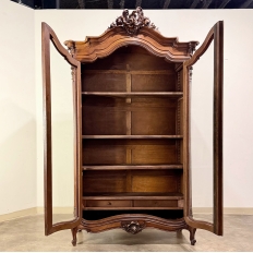 19th Century French Louis XV Walnut Display Armoire ~ Bookcase