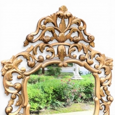 Italian Baroque Giltwood Mirror