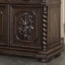 19th Century French Carved Oak Hunt Bookcase with Barley Twist Columns