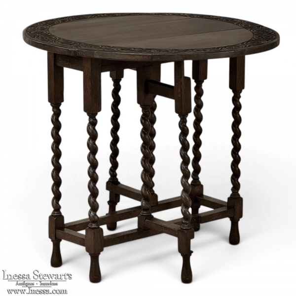 19th Century English Oak Gateleg Drop Leaf Occasional Table