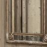 18th Century Italian Neoclassical Period Hand-Carved Giltwood Mirror