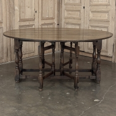 Early 19th Century Antique English Oak Gateleg Dining Table
