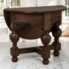 19th Century English Oak Gateleg Drop Leaf Occasional Table