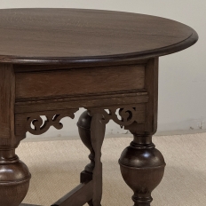 19th Century English Oak Gateleg Drop Leaf Occasional Table