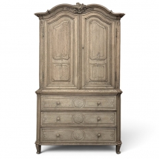 18th Century Liégeois Régence Period Stripped Oak Linen Press