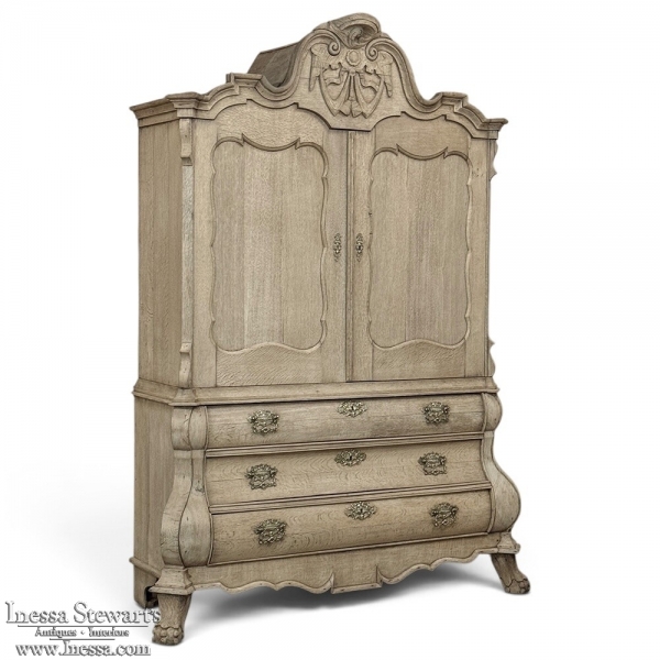 18th Century Dutch Baroque Stripped Oak Linen Press
