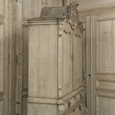 18th Century Dutch Baroque Stripped Oak Linen Press