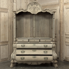 18th Century Dutch Baroque Stripped Oak Linen Press