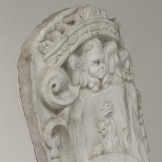 17th Century French Carrara Marble Heraldic Lion Crest with Cherub