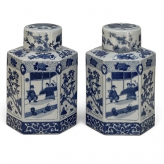Pair Chinese Blue and White Porcelain Lidded Tea Jars