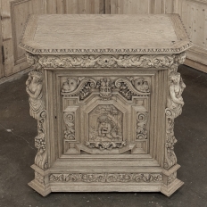 19th Century French Renaissance Revival Hand Carved Oak Buffet in Stripped Oak