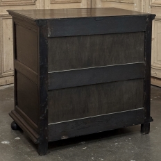 Early 19th Century English Oak Jacobean Style Chest of Drawers