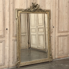 19th Century French Louis XVI Giltwood Mirror with Lovebirds