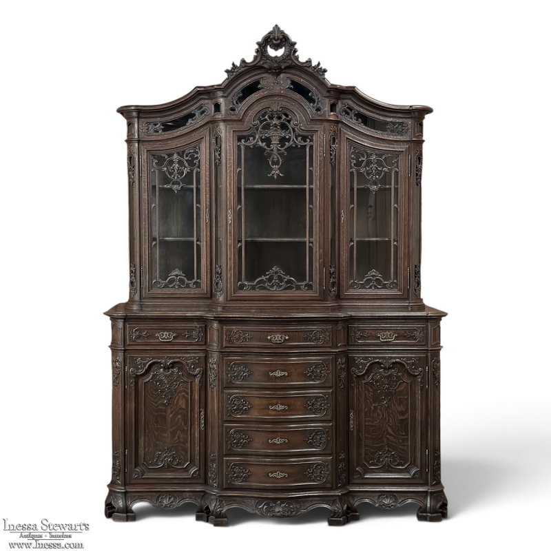 19th Century Country French Régence Liégeois Oak China Buffet