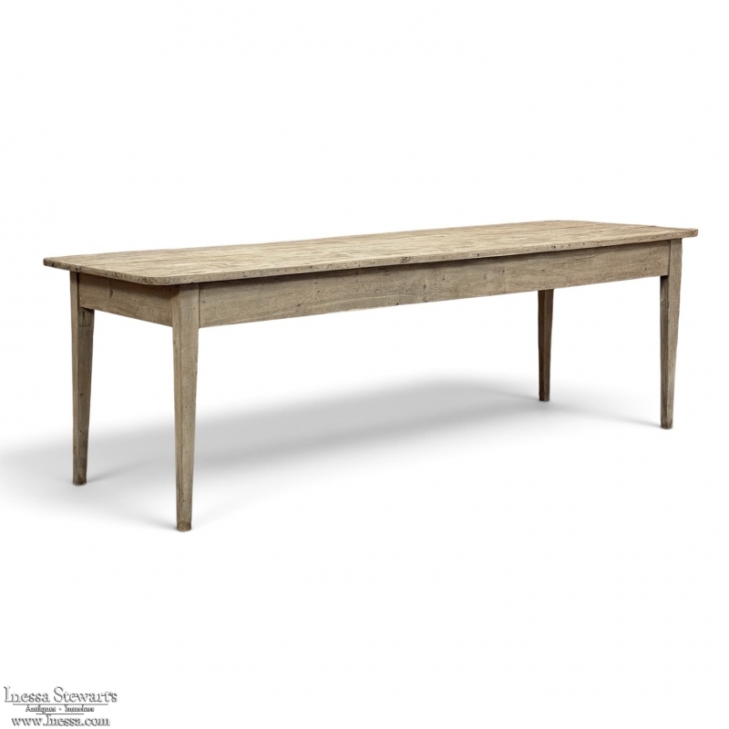 18th Century Country French Louis XVI Period Rustic Elmwood Dining Table