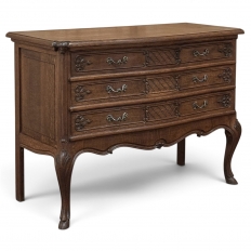 Country French Régence Style Chest of Drawers ~ Commode with Cabriole Legs