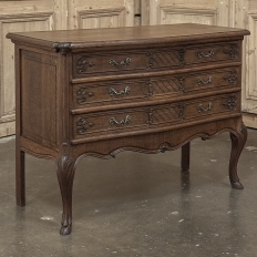 Country French Régence Style Chest of Drawers ~ Commode with Cabriole Legs