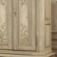 18th Century Country French Louis XV Liegeois Stripped Oak Commode a Deux Corps
