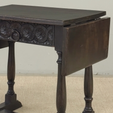 19th Century English Drop Leaf Side Table
