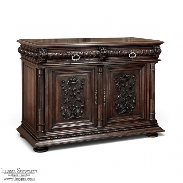 Antique 19th Century French Renaissance Revival Walnut Buffet