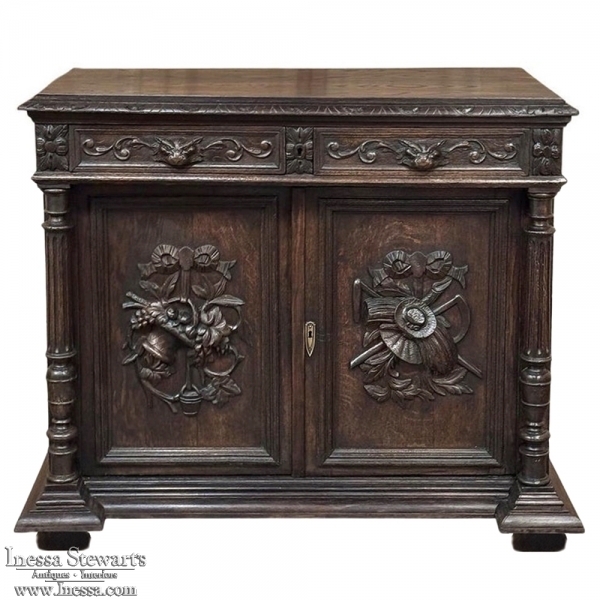 19th Century French Henri II Renaissance Revival Carved Oak Buffet